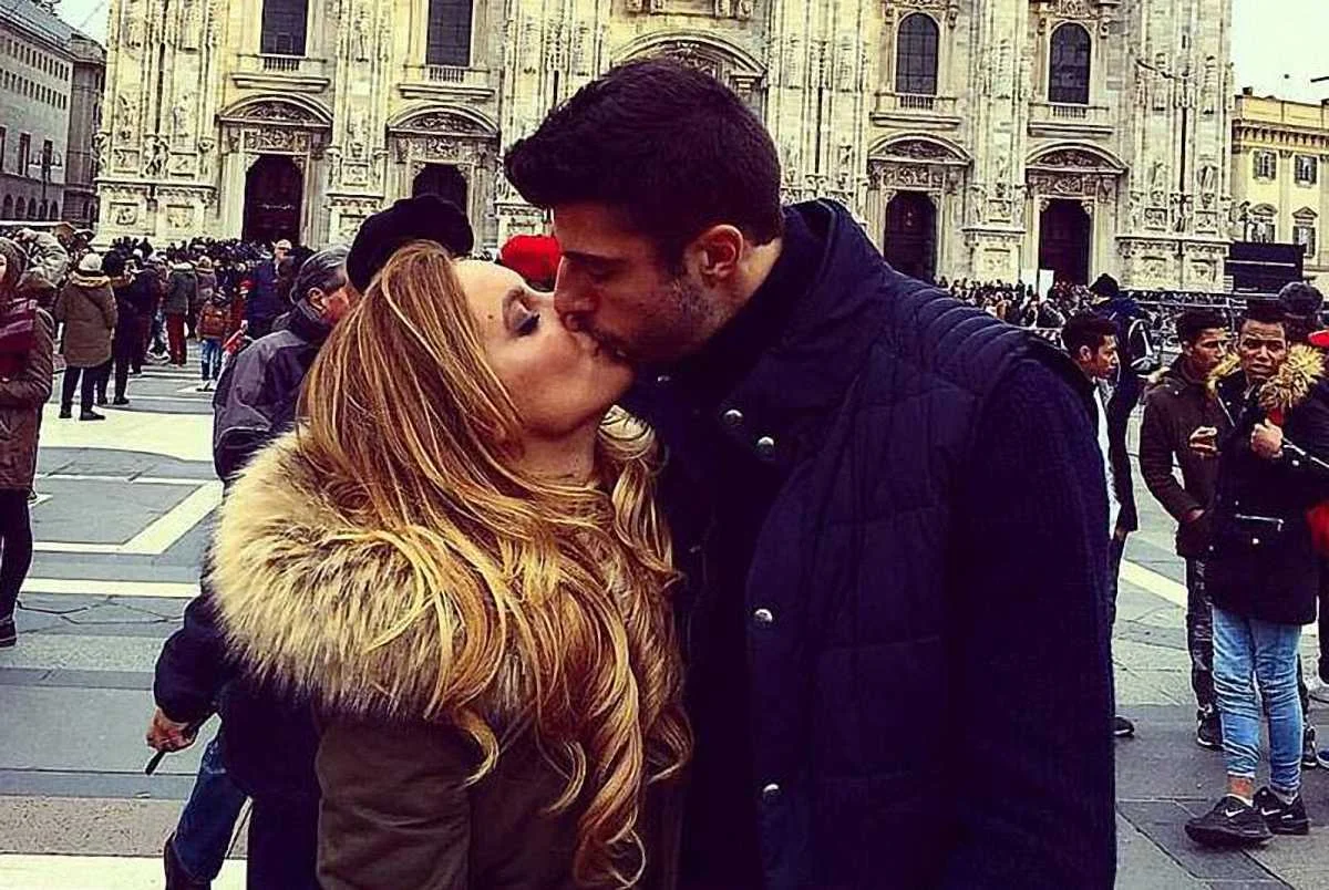 Урош Витас с женой