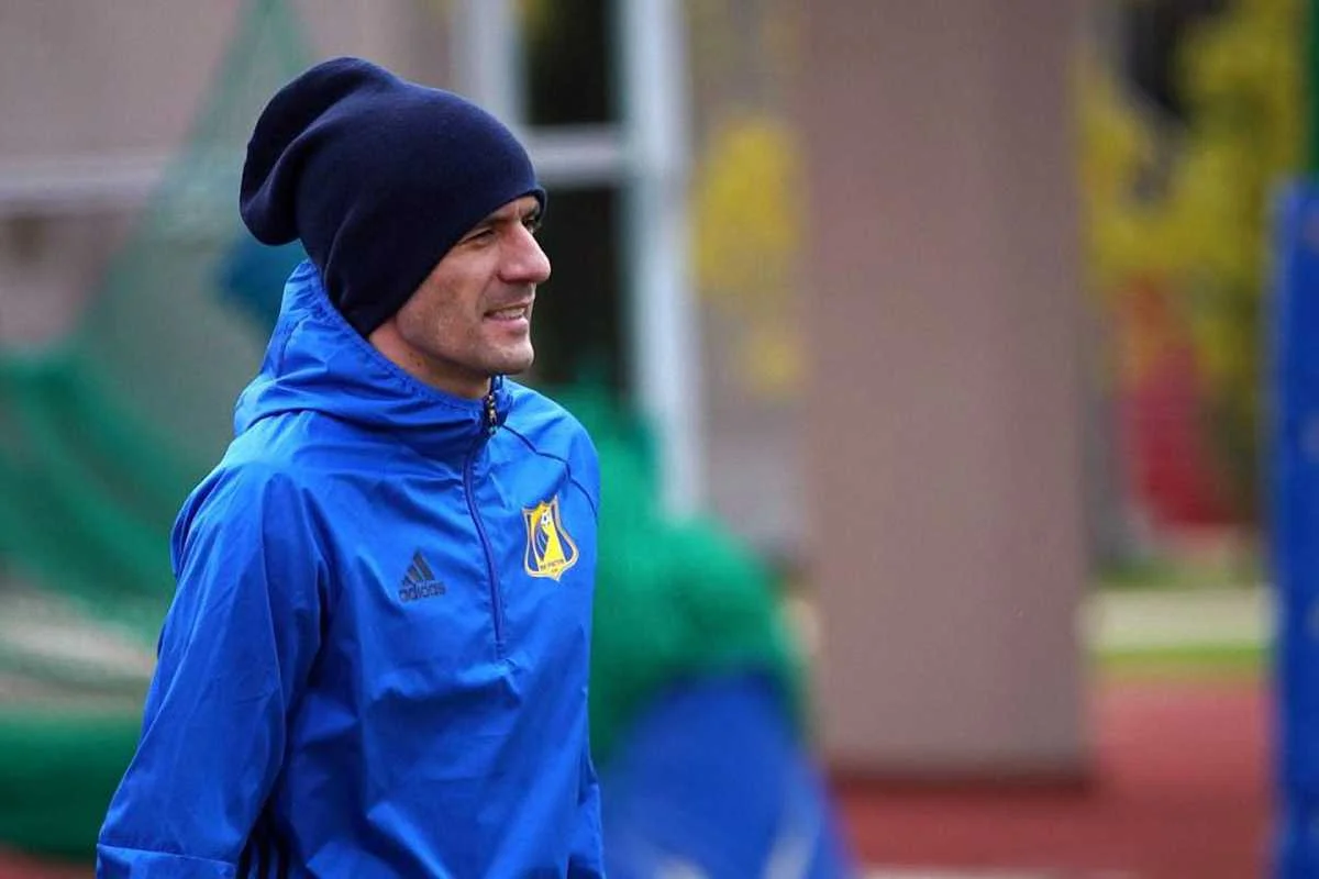 Марко Девич