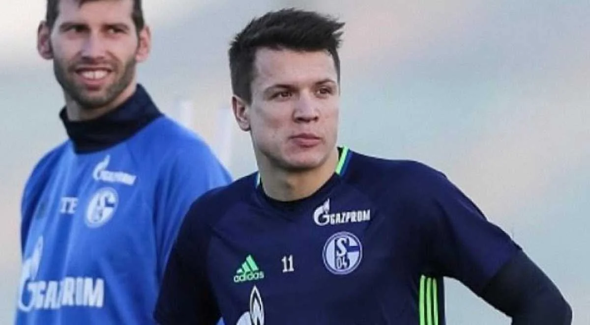 Евгений Коноплянка