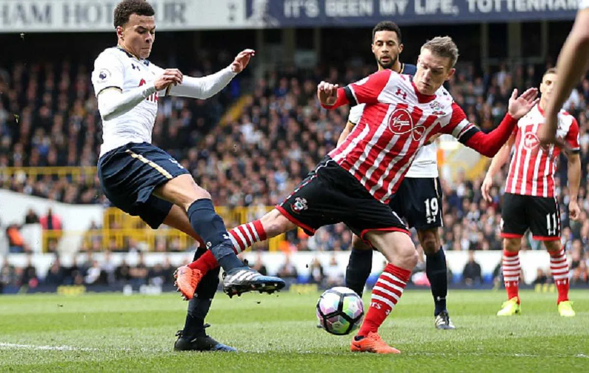 Алли против Дэвиса / Getty Images