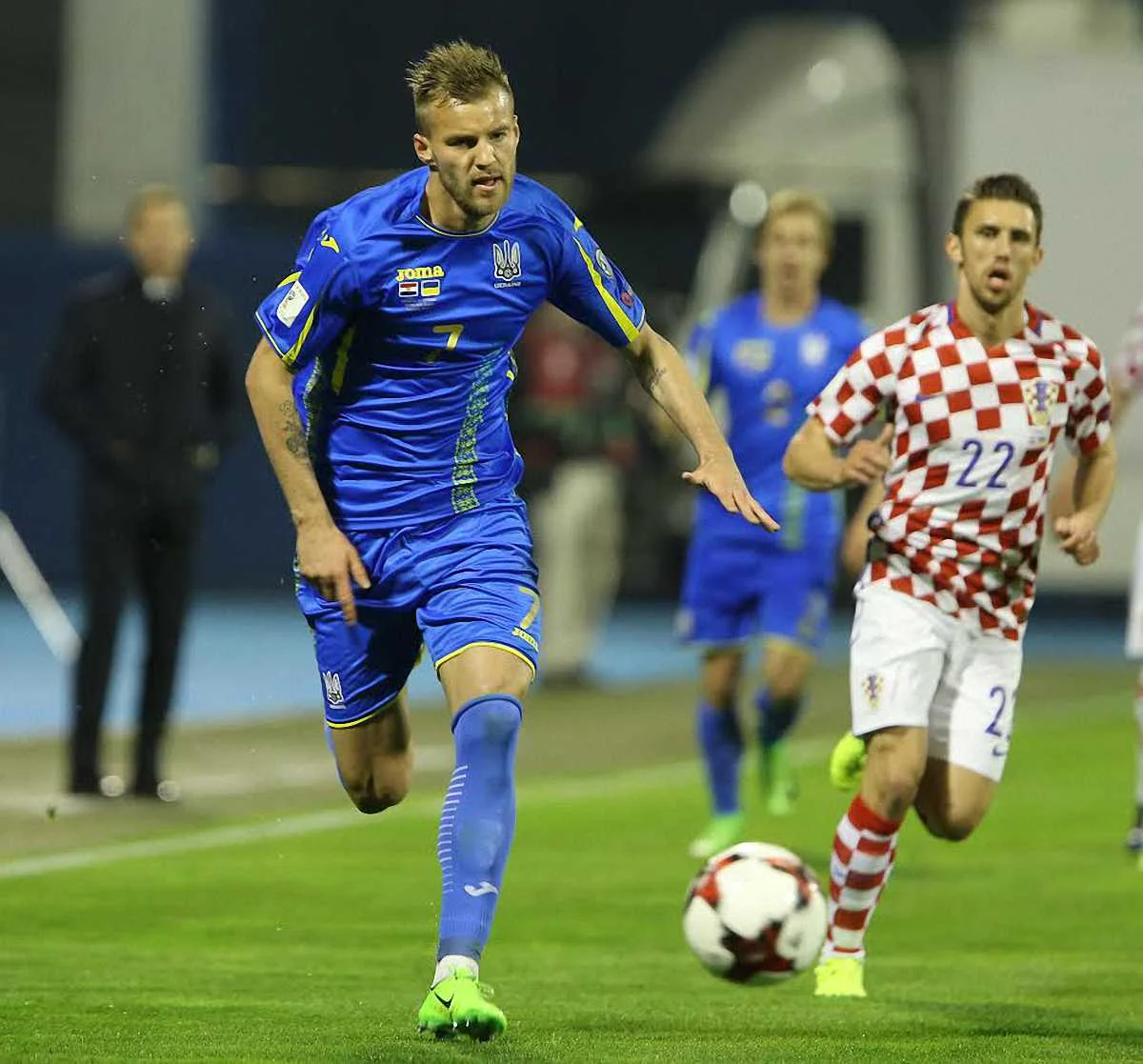 Ярмоленко в матче с Хорватией / фото Е. Кравса