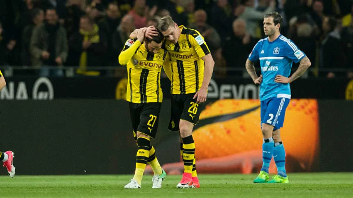 Гонсало Кастро забив гол "Гамбургу" / Getty Images