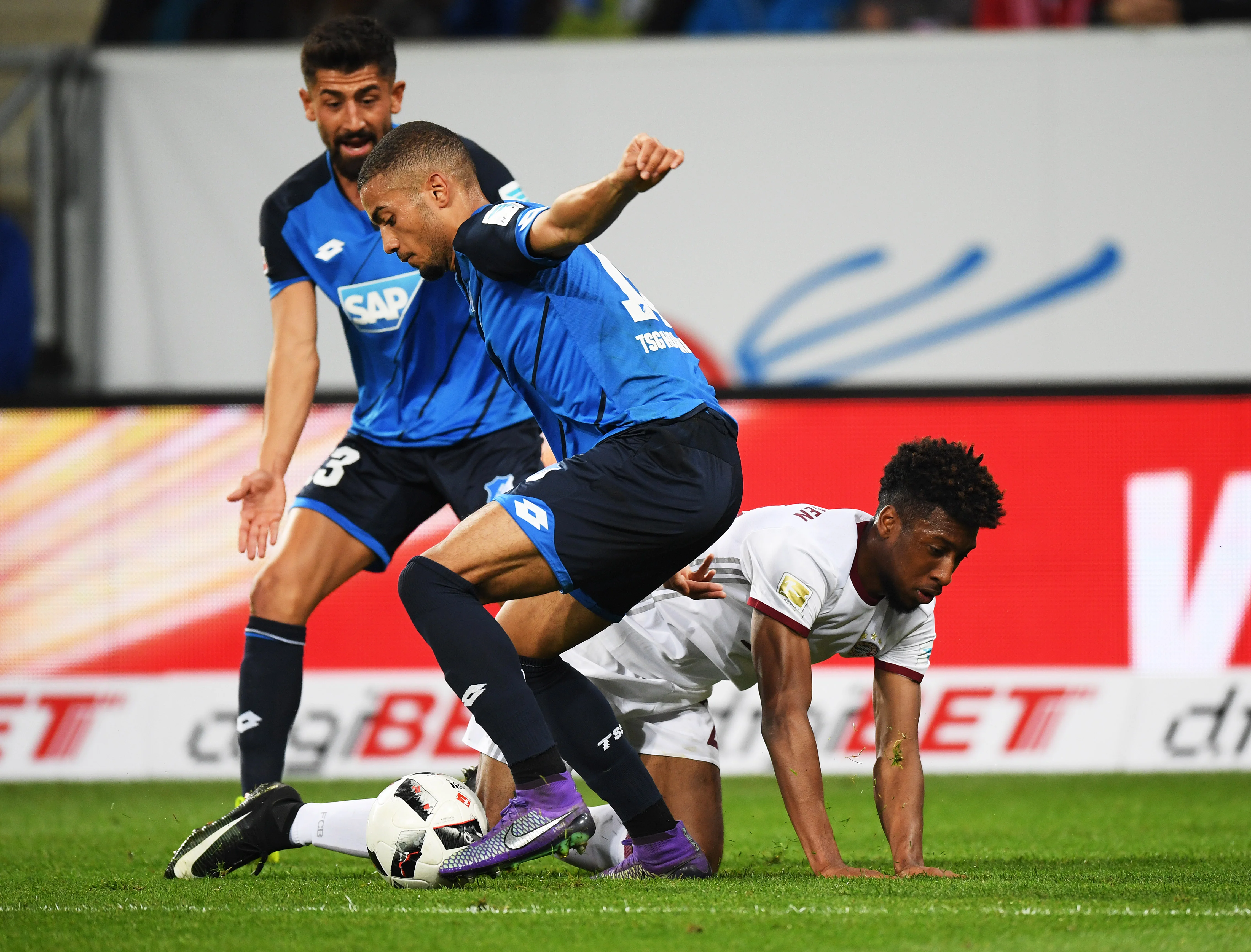 "Хоффенхайм" победил "Баварию" / Getty Images