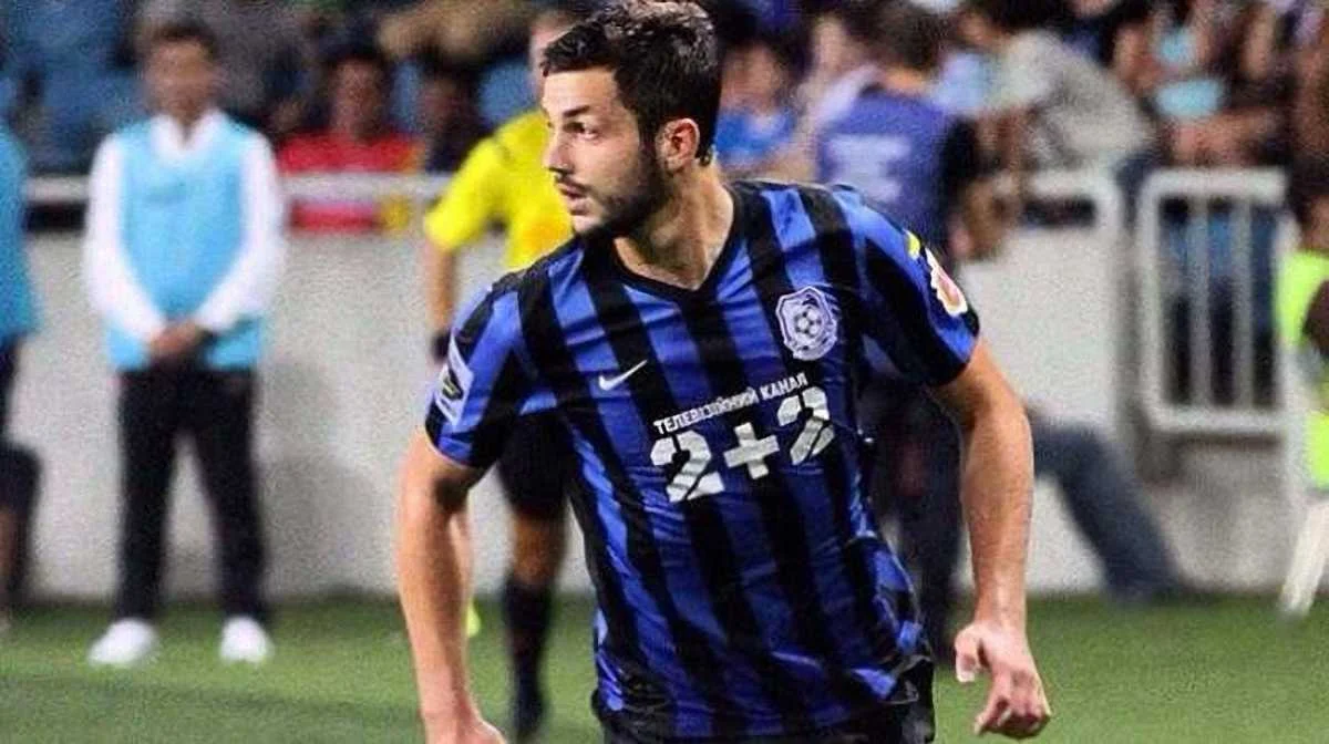 Давид Хочолава