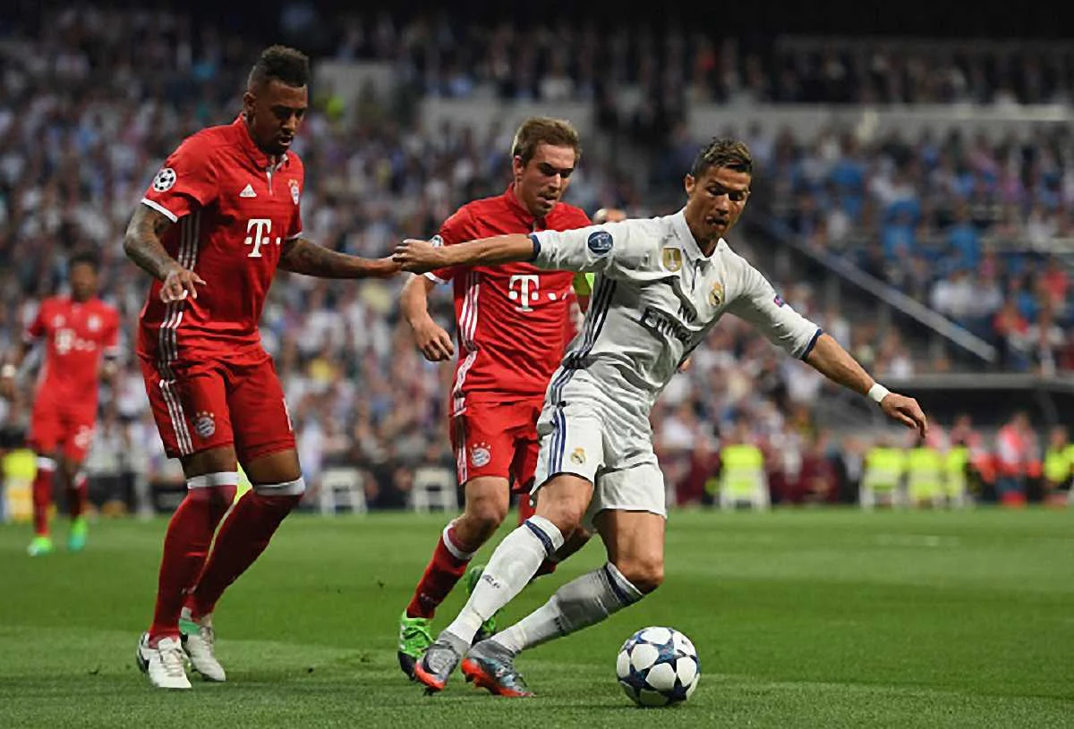 Роналду знову засмутив "Баварію" / Getty Images