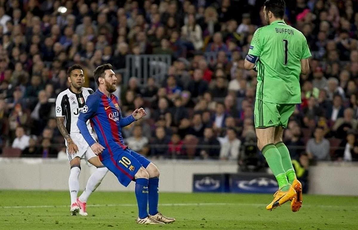Буффон оказался на голову выше Месси