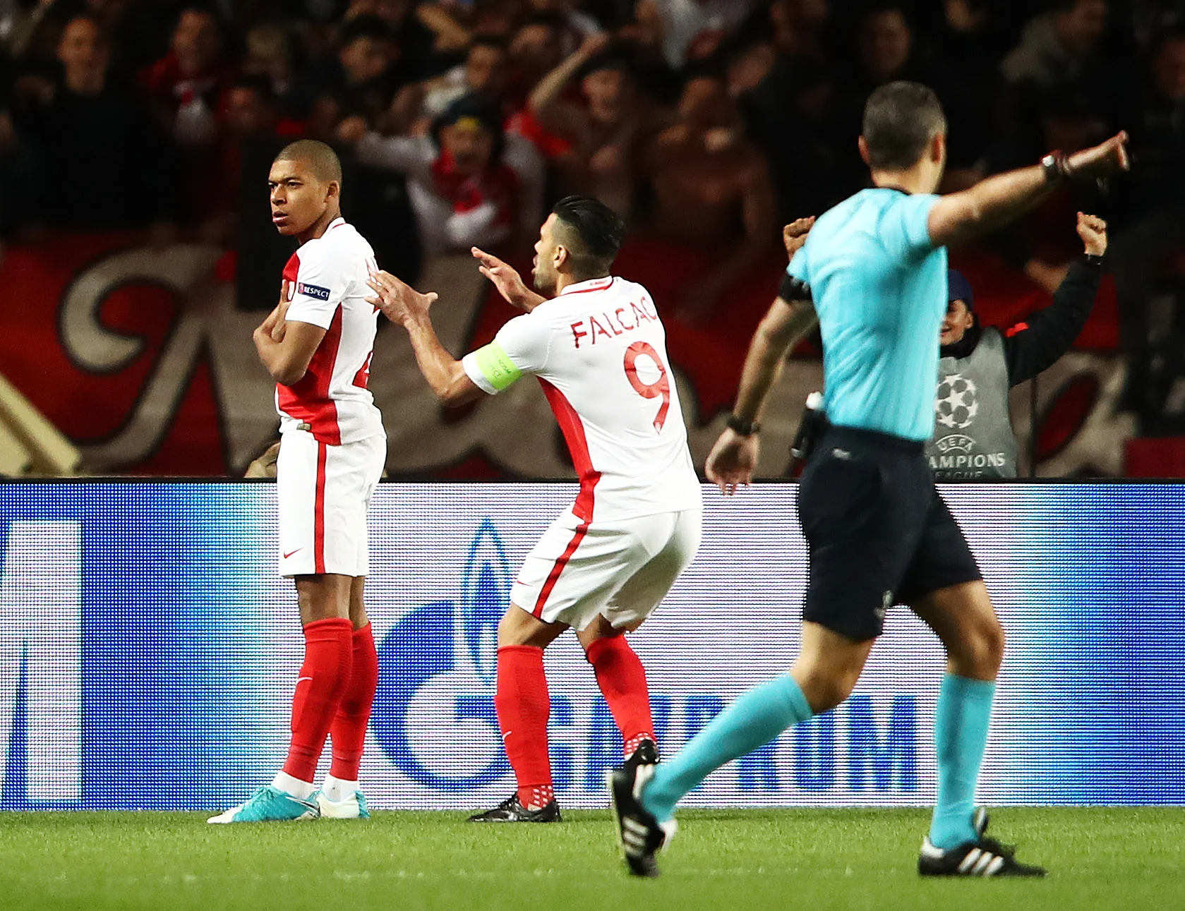 Мбаппе залишається у "Монако" / getty images