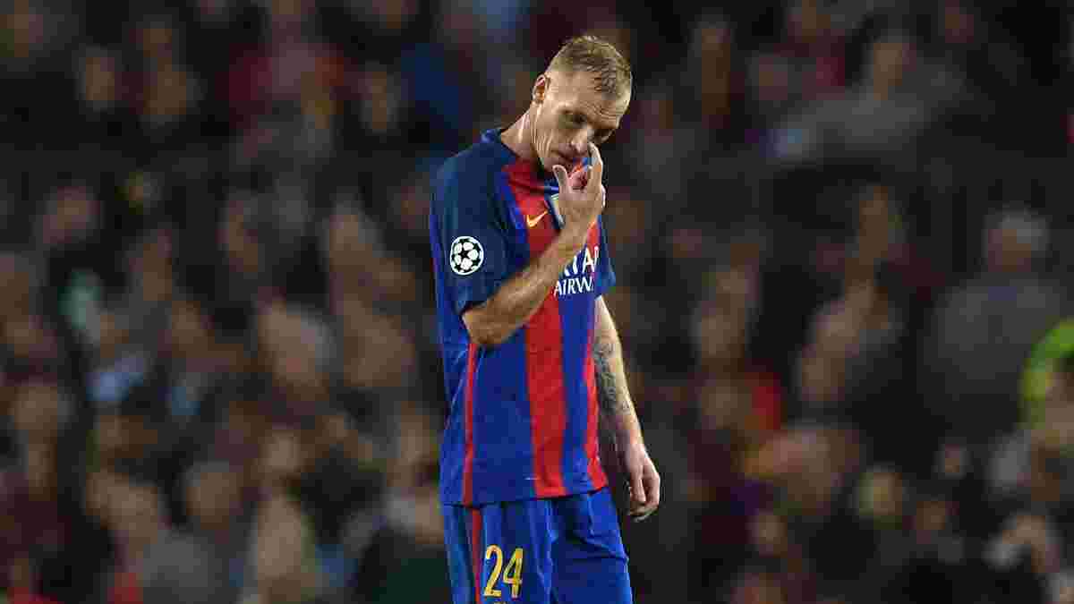 Sport es: "Барселона" отстранила Матье от команды и хочет от него избавиться