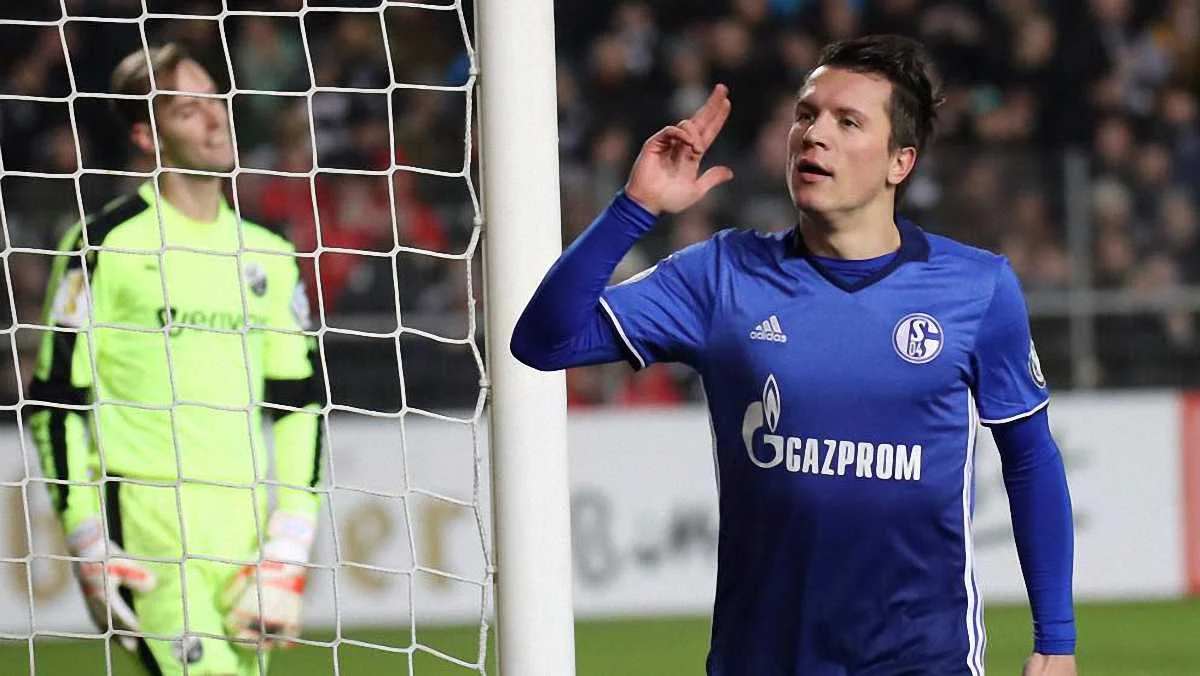 Евгений Коноплянка