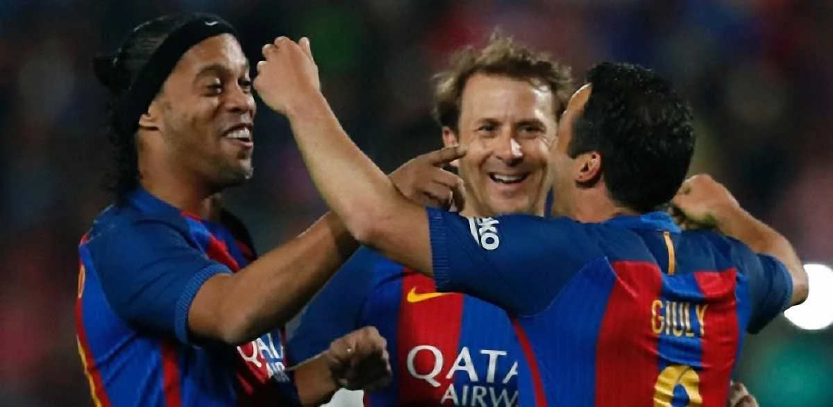 Роналдиньо с партнерами / AP