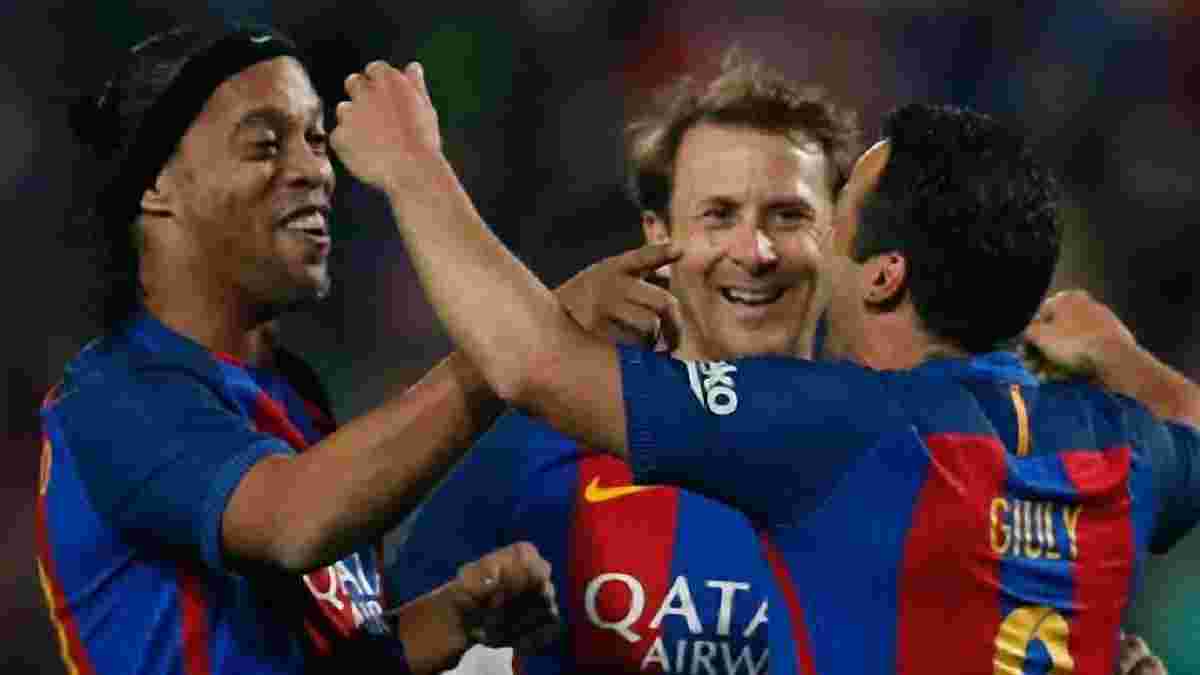 Легенды "Барселоны" одолели легенд "Реала" благодаря трем суперассистам Роналдиньо