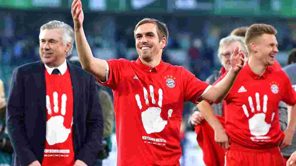 "Бавария" весело отпраздновала историческое чемпионство Бундеслиги после разгрома "Вольфсбурга"