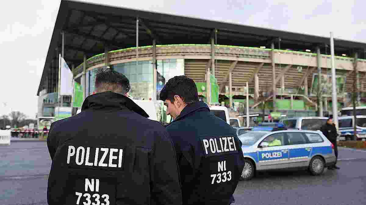 Bild: Десять поліцейських постраждали після нападу фанатів "Баварії"