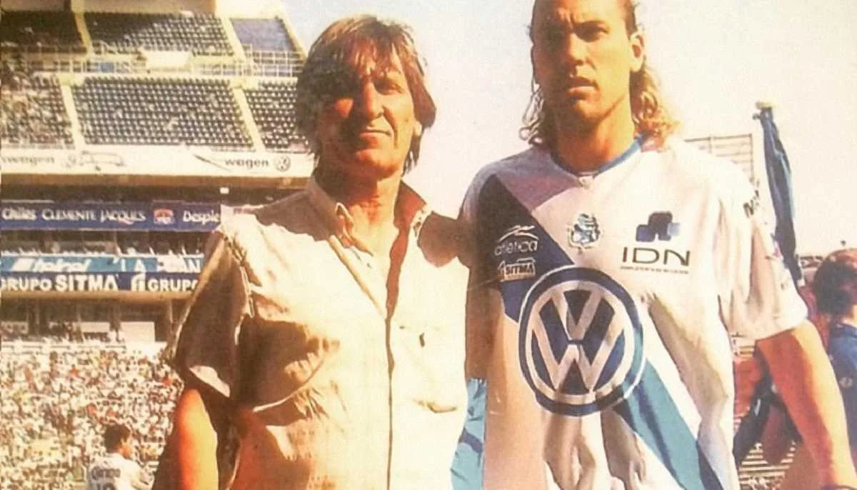 Хорхе Дамьян Замогильный (справа) со своим отцом