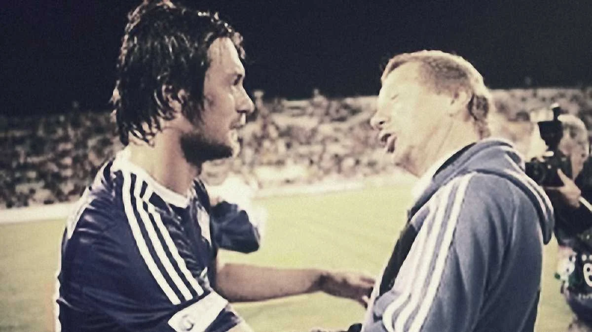 Артем Мілевський дякує Юрію Сьоміну