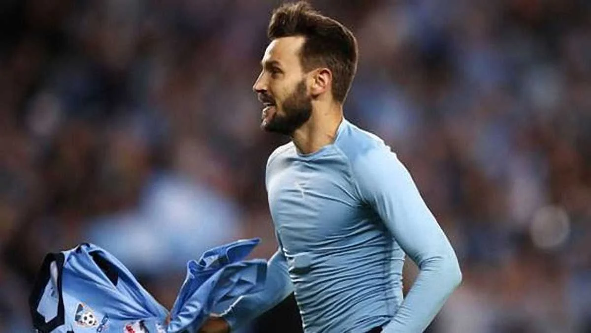 Милош Нинкович