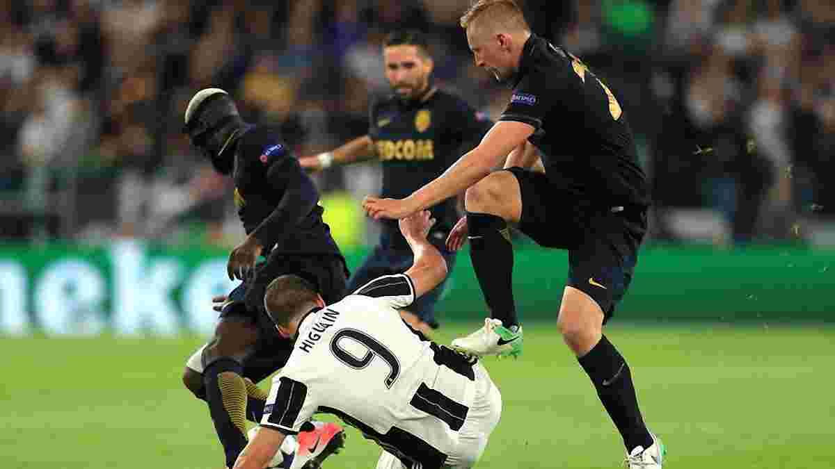 Глик едва не травмировал Игуаина в матче Ювентус – Монако, за что даже не получил желтую карточку