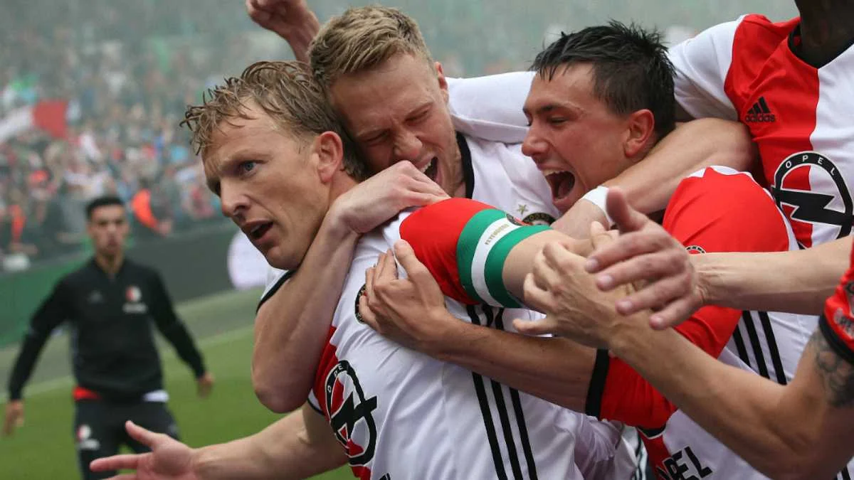 Фейеноорд празднует победу