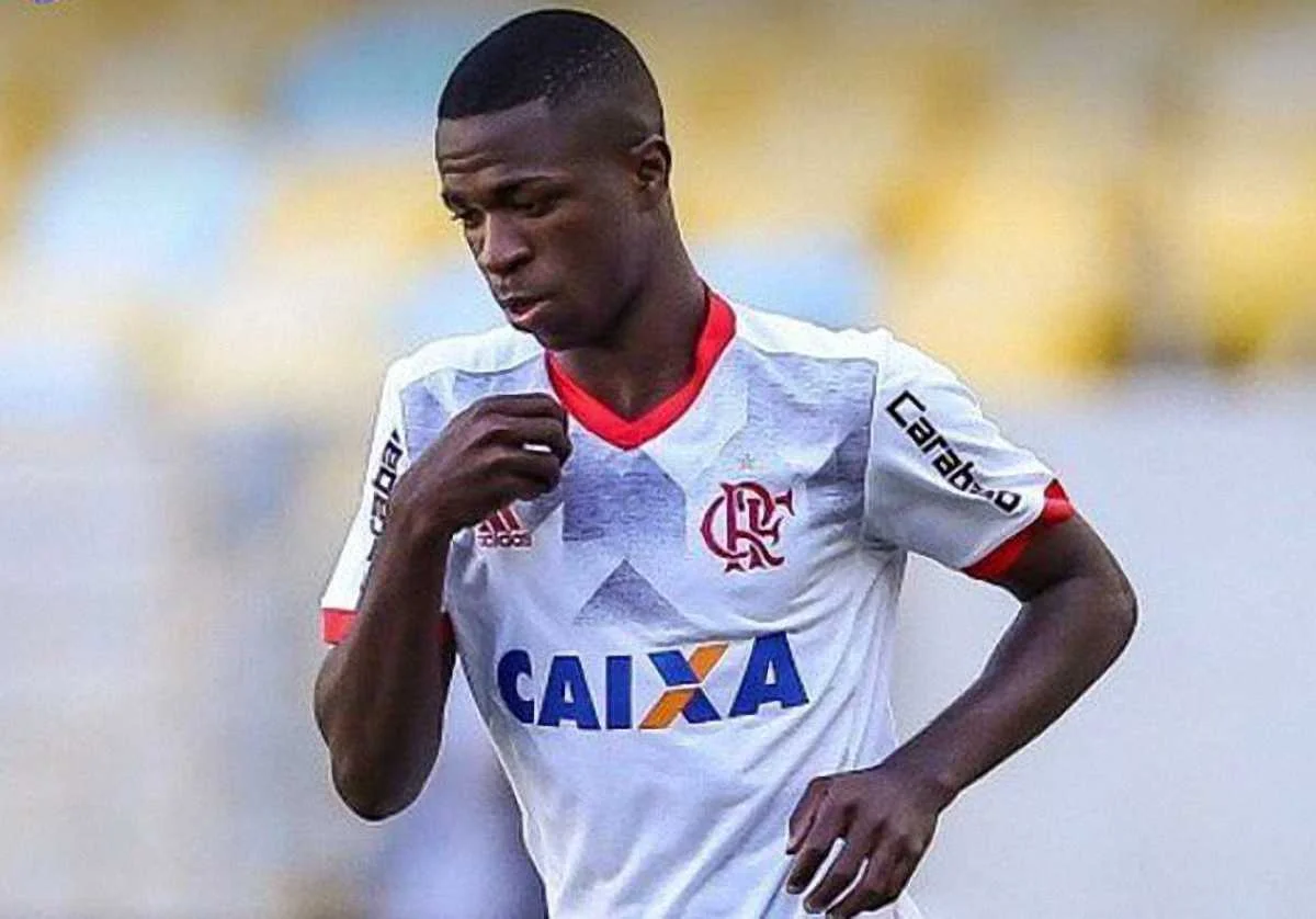 Винисиус Жуниор