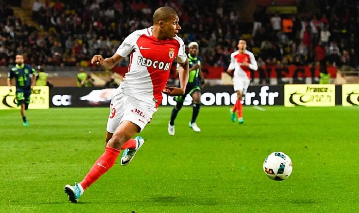 Килиан Мбаппе / Getty Images