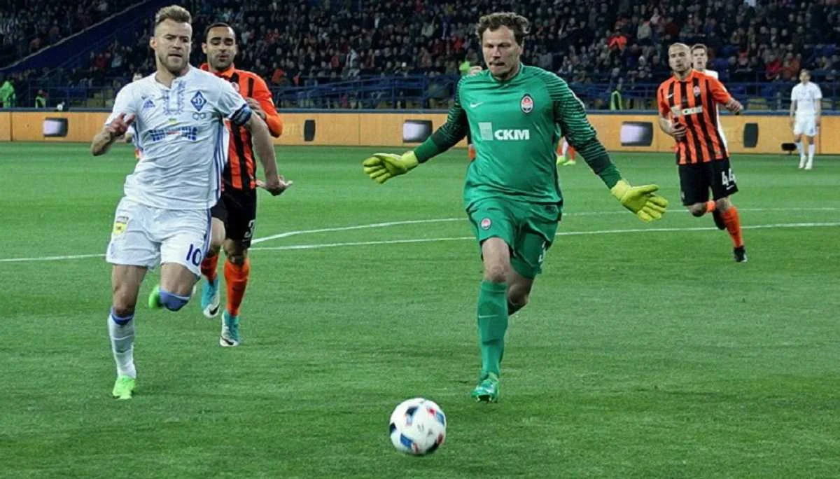 Ярмоленко не переграв Пятова / Фото ФК Шахтар