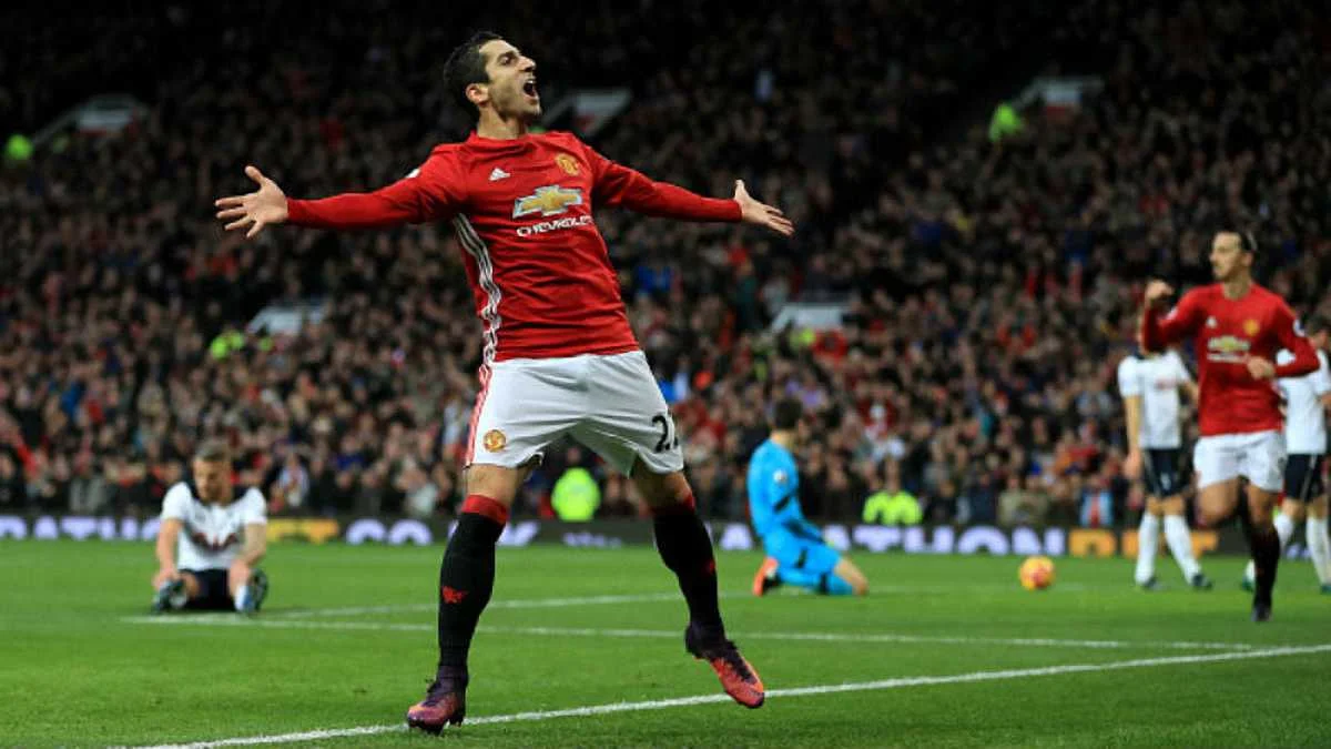 Генріх Мхітарян / Getty Images