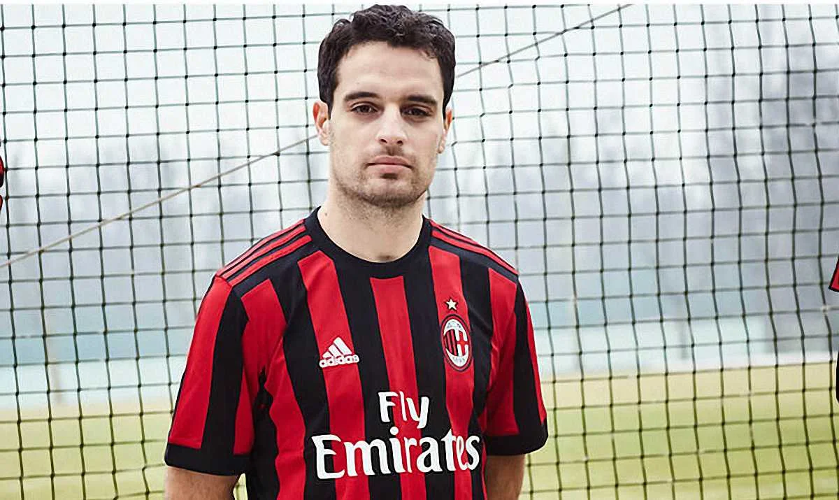 Нова форма Мілана