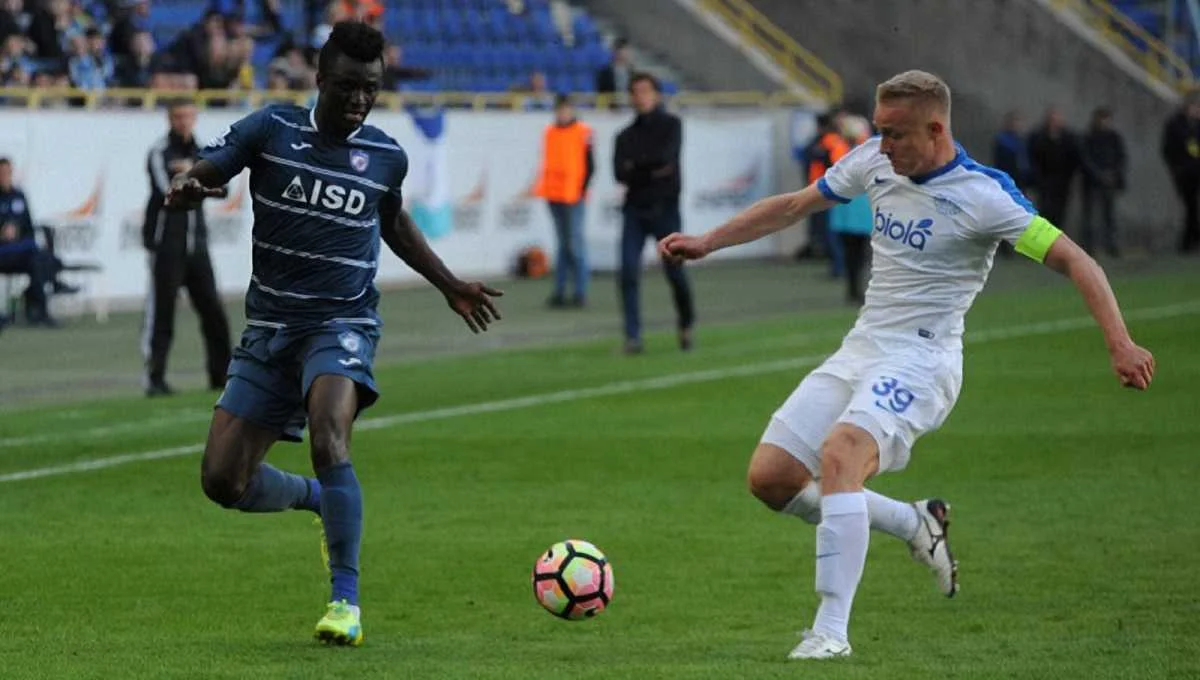 Днепр против Стали / ФК Сталь