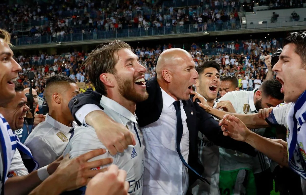 Зінедін Зідан на коні!