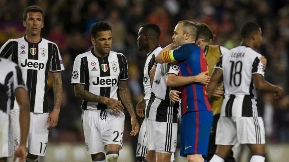 Иньеста в матче с Ювентусом / getty images