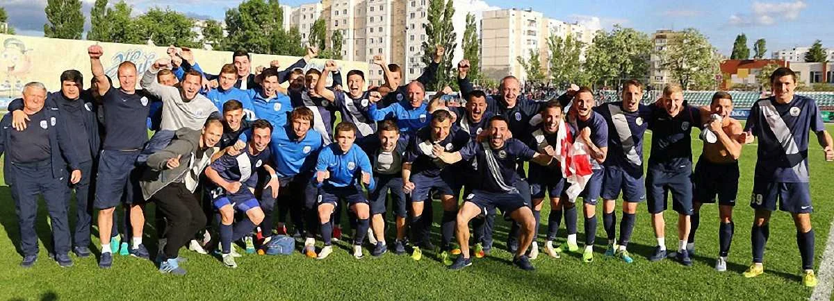 Десна празднует / Фото пресс-службы клуба