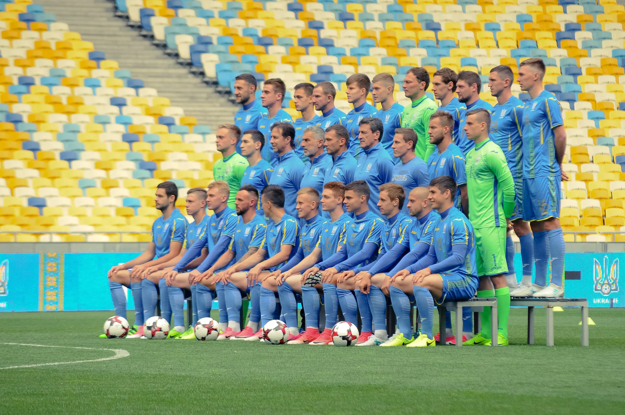 Збірна України / Футбол 24