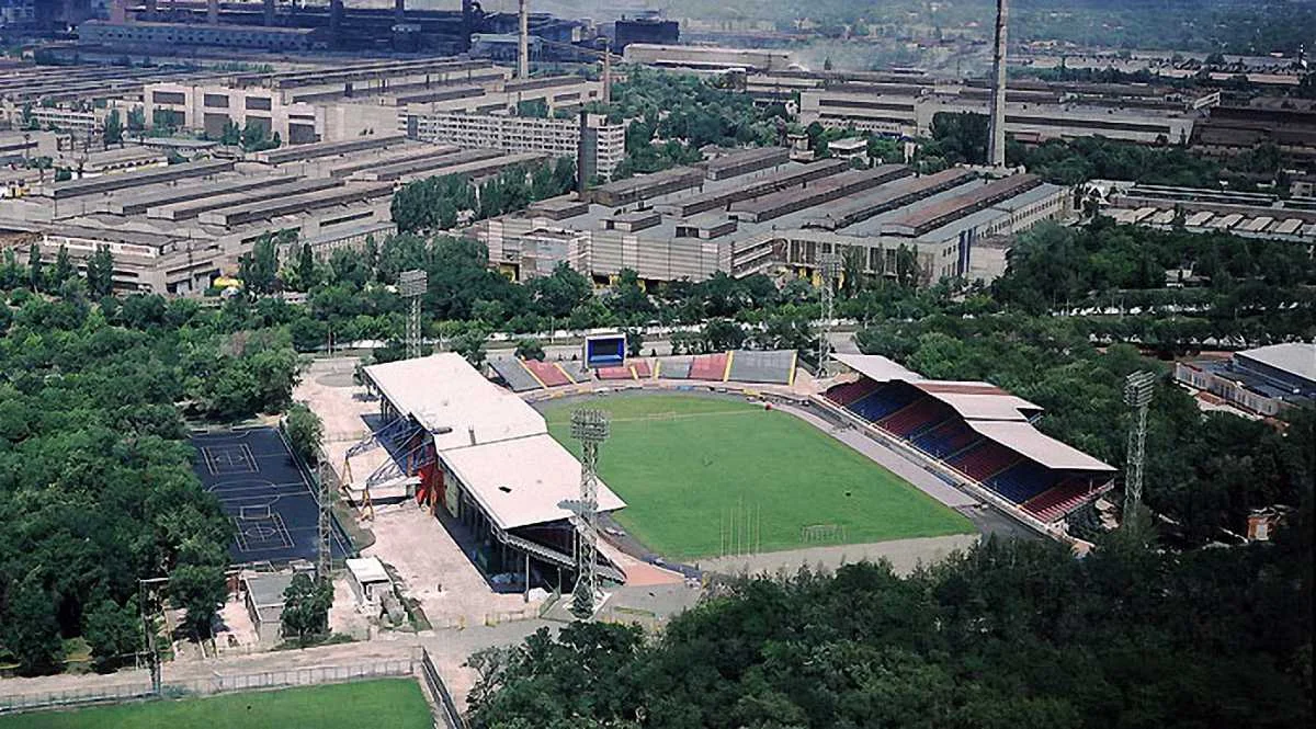 Стадион "Ильичевец"