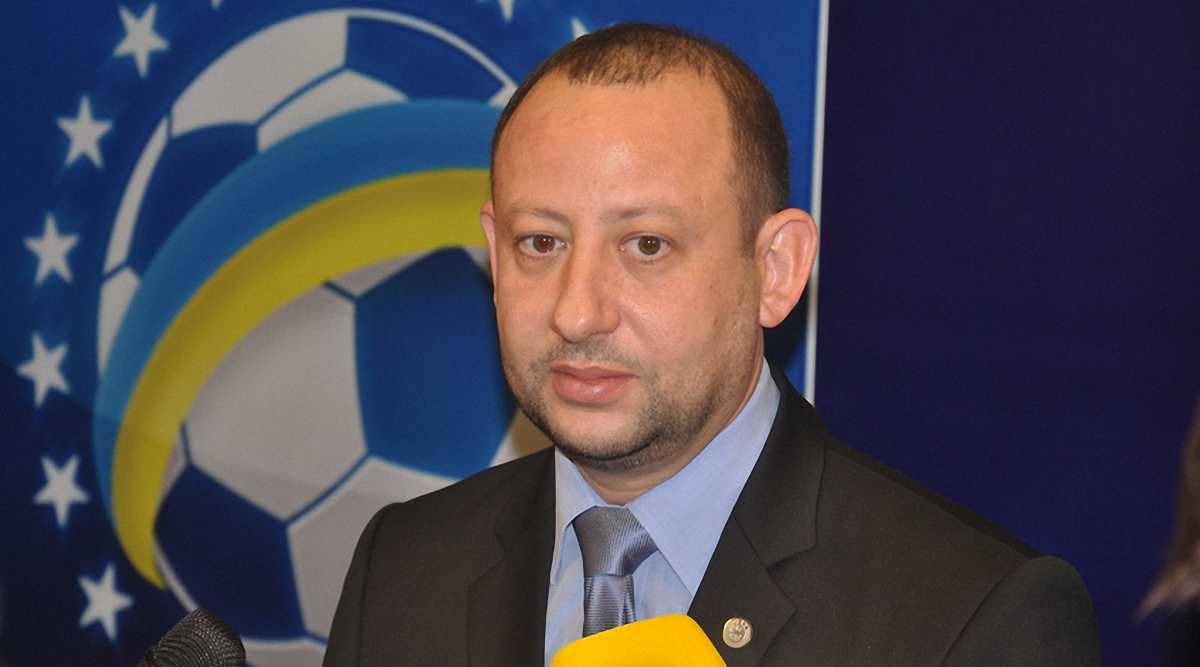 Володимир Генінсон