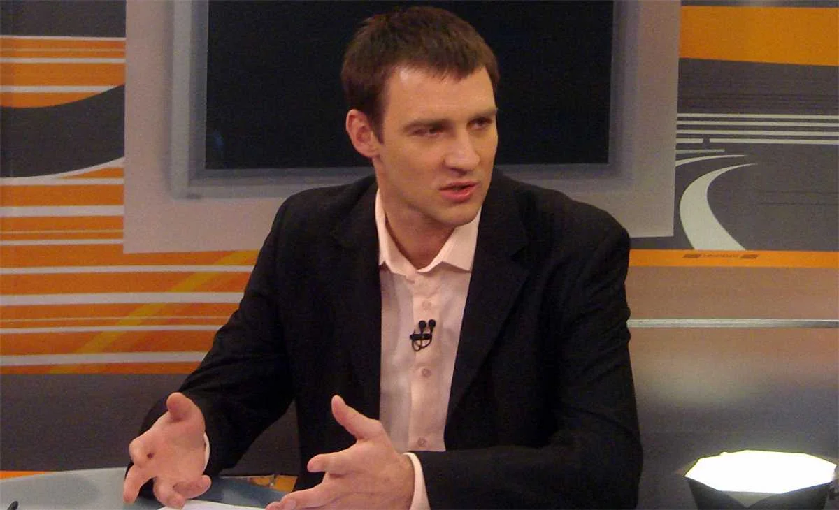 Святослав Сирота