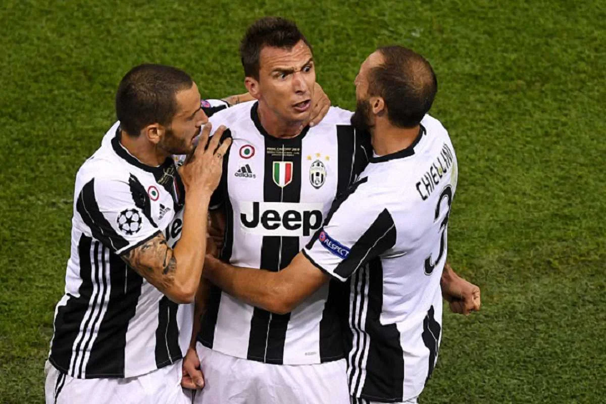 Ювентус празднует гол в ворота Реала / getty images