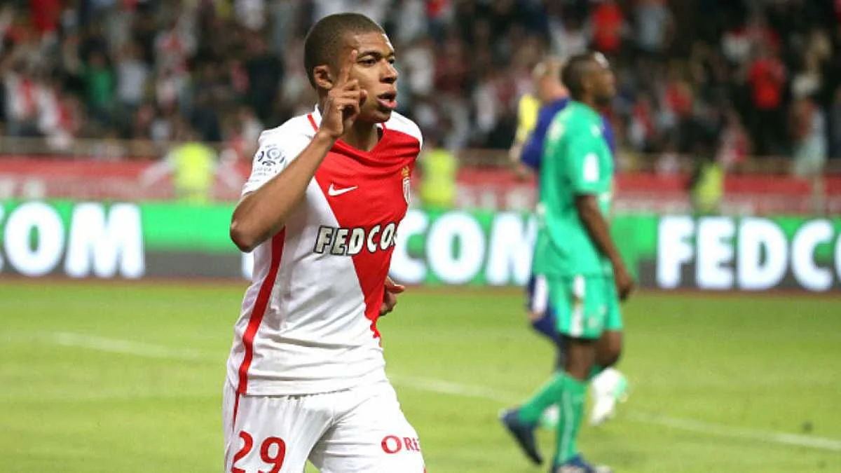 Килиан Мбаппе / Getty Images