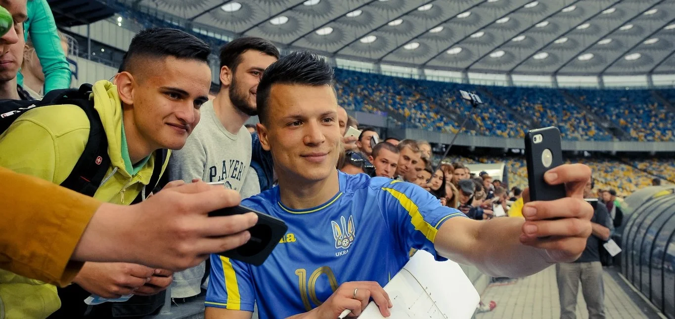 Євген Коноплянка / Футбол 24