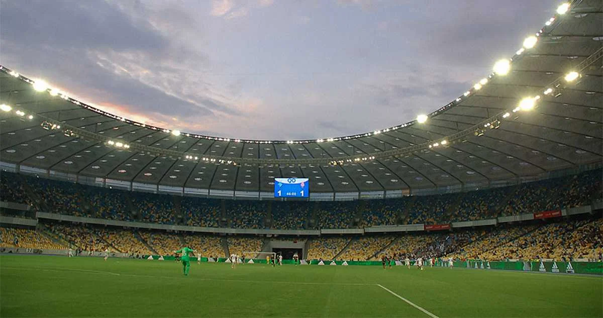 Depeche Mode може перешкодити Динамо зіграти з Чорноморцем на НСК Олімпійський. Фото: Футбол 24