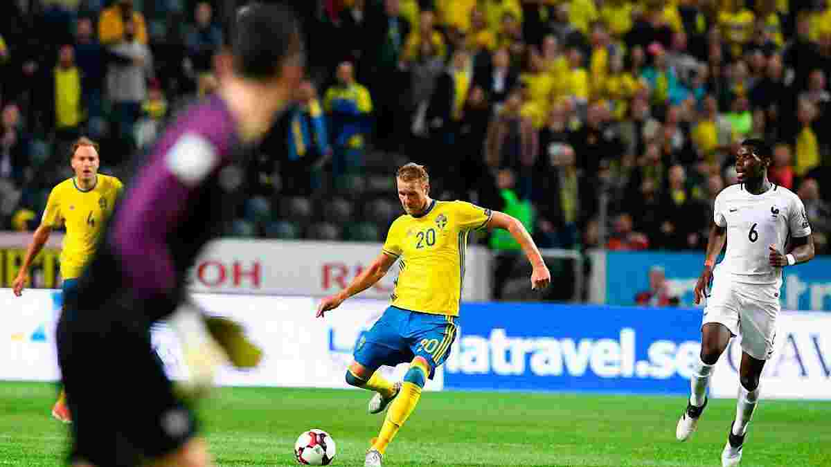 Швеция – Франция: Тойвонен забил с центра поля победный гол Льорису