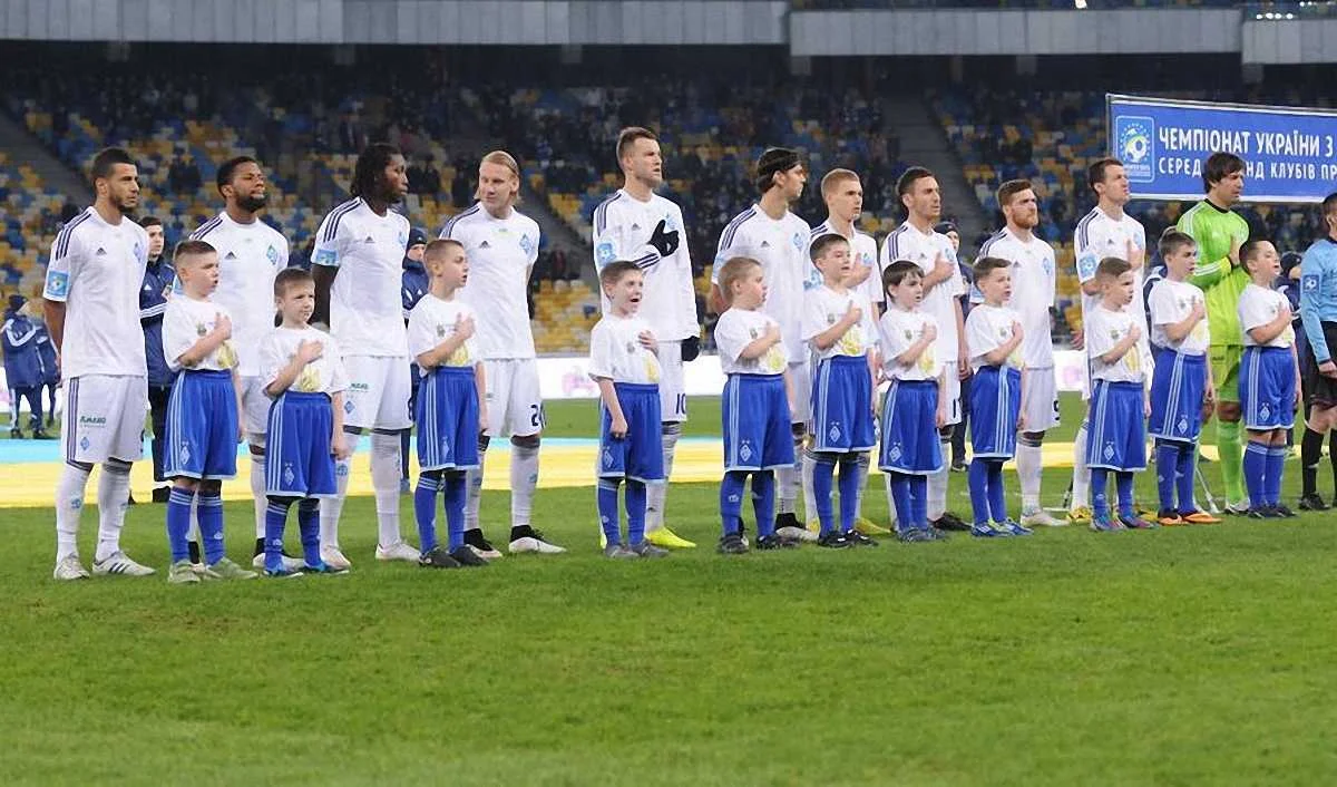 Юнес Беланда (крайній зліва) у складі Динамо / Фото з соцмереж