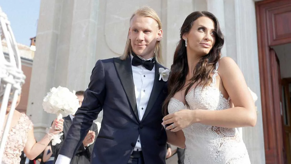 Домагой Вида с женой