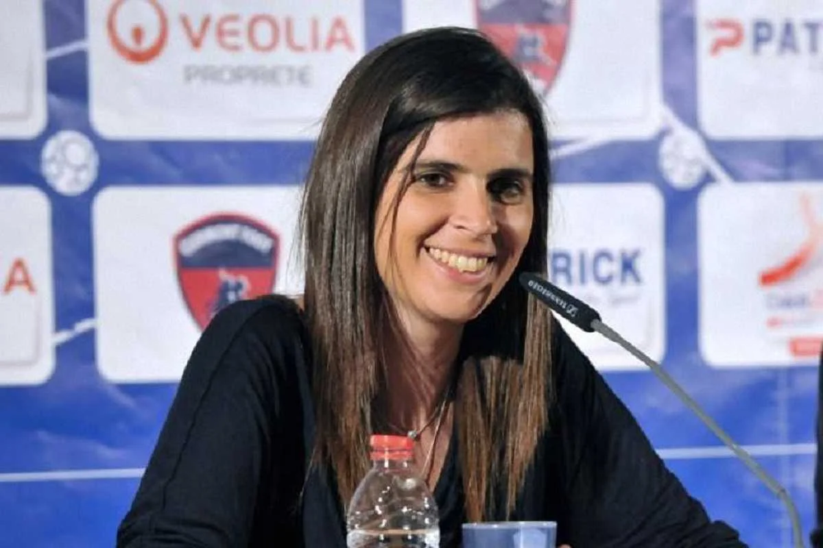 Элена Кошта