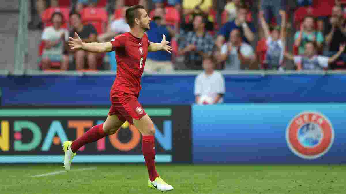 Игрок Чехии U-21 Люфтнер забил потрясающий гол Доннарумме на Евро-2017
