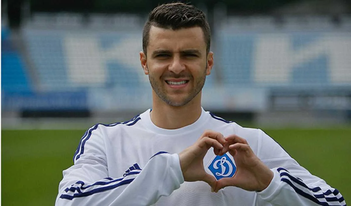 Жуніор Мораєс / Соцмережі