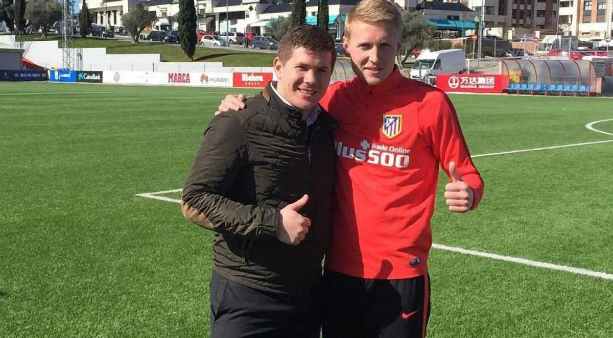 Юрий Ткачук (справа)