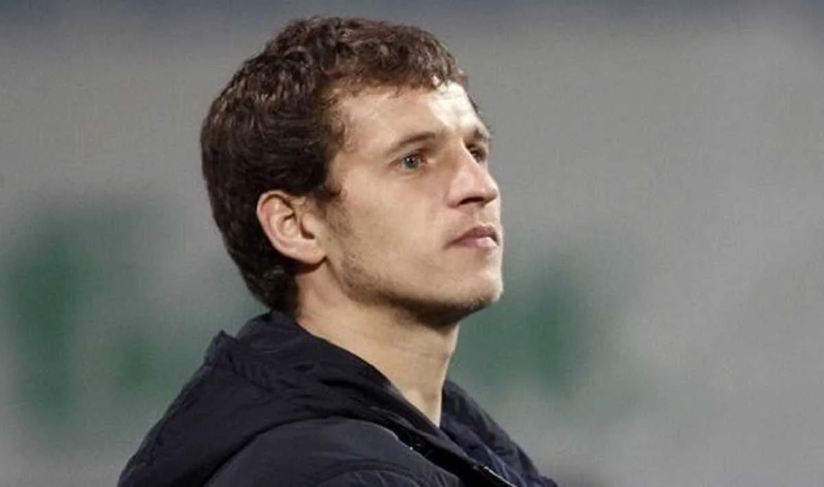 Олександр Алієв / Соцмережі