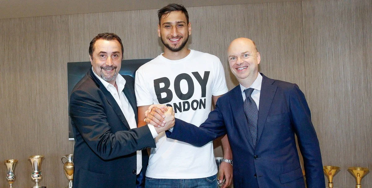 Доннарумма залишається в Мілані