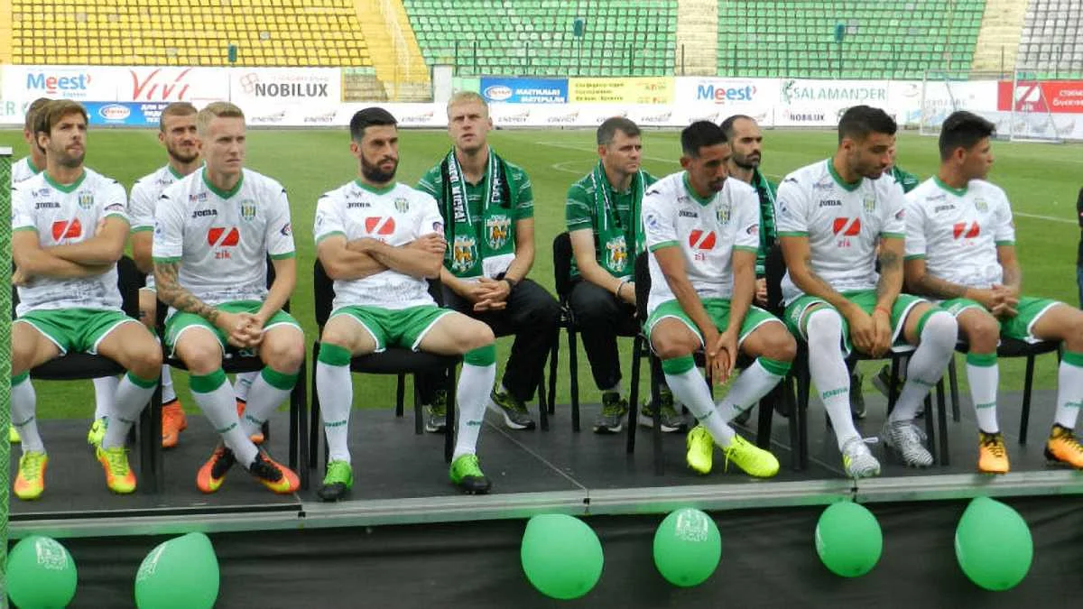 Новачки Карпат / "Футбол 24"