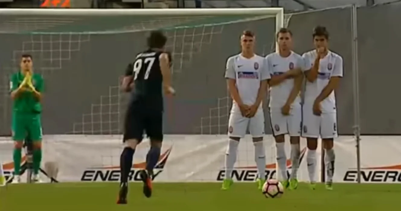 Якимів забиває у ворота Зорі